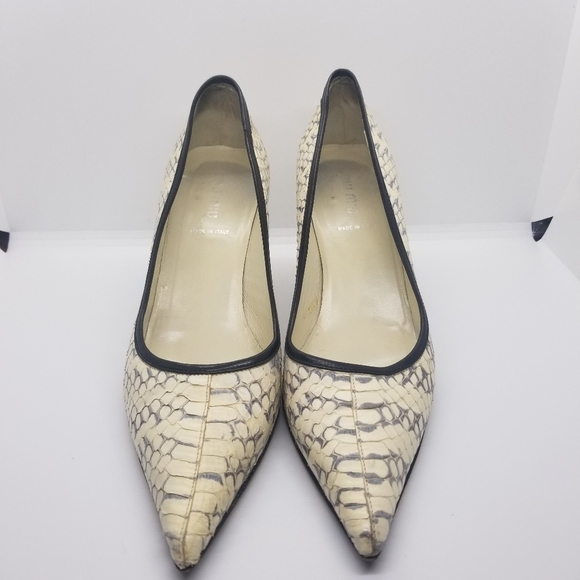Miu Miu cream and gray snakeskin pointed toe pumps EU 37.5 - Picture 5 of 15